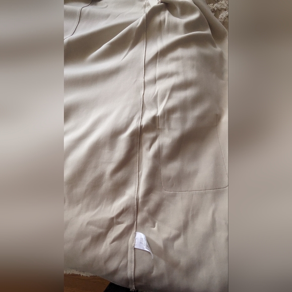 New, Carolina Belle MONTRÉAL Ivory Cardigan With A Hood, Large Pockets. Size M - Picture 7 of 10